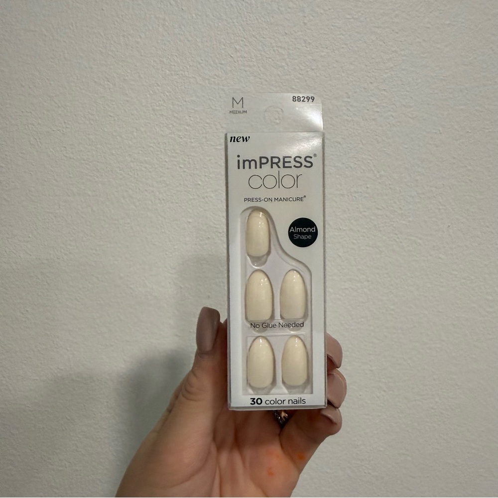 imPRESS Color Press-On Manicure Medium Almond White Nails